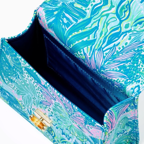 Bamboo Handle Bag - Picture 4 of 5